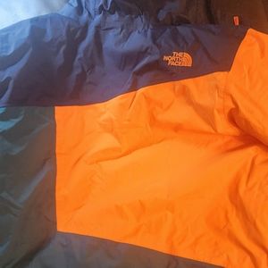 THE NORTH FACE JACKET